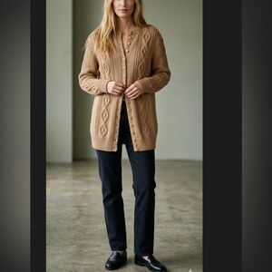 🧶Vintage Hand-Knit Newfoundland Cable Knit Cardigan